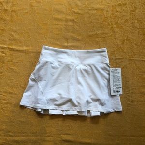 New Lululemon Circuit Breaker Skirt II Size 2